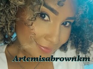 Artemisabrownkm