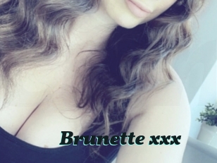 Brunette_xxx