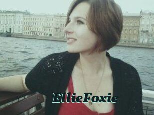 EllieFoxie