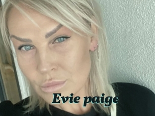 Evie_paige