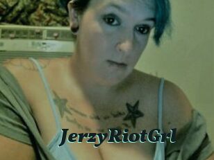 JerzyRiotGrl Cumshots Videos