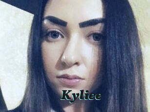 Kyliee_