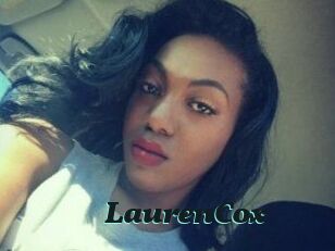 Lauren_Cox