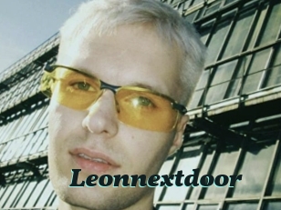 Leonnextdoor