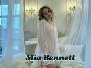 Mia_Bennett