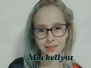 Mia_kelly01