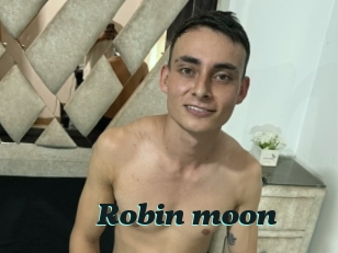 Robin_moon